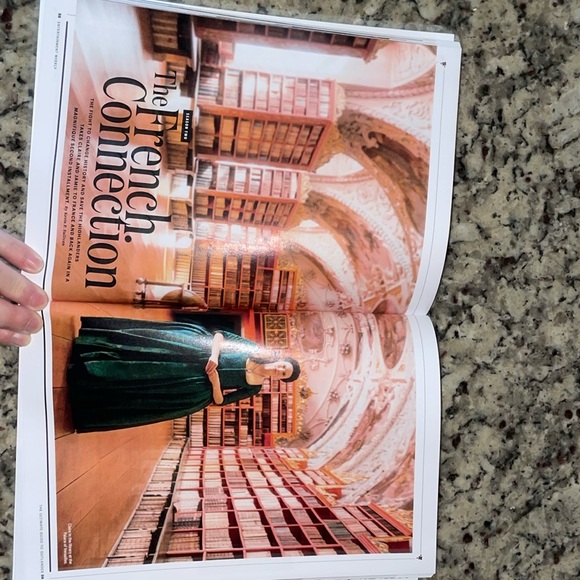 Outlander Ultimate Guide - Picture 4 of 5